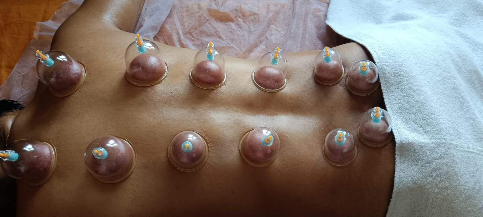 Natural hot spring wellness experience